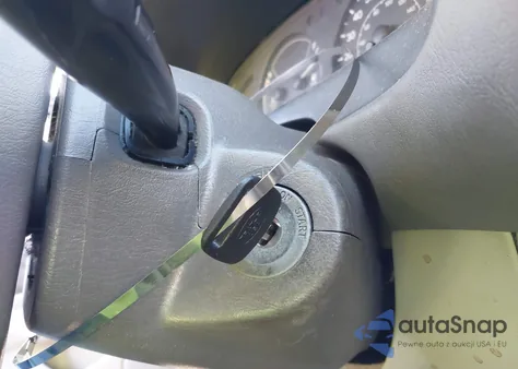 2000 Toyota Corolla Ce z USA, uszkodzony, nr VIN 1NXBR12E1YZ322000